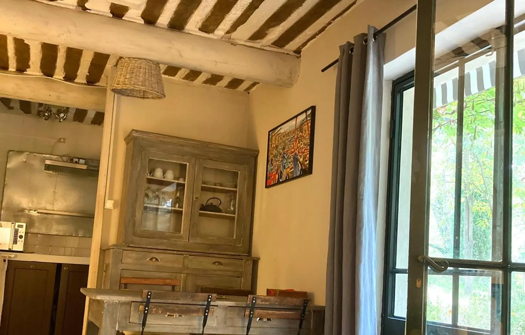 Bed and Breakfast Campagne Baudeloup LʼIsle-sur-la-Sorgue Bed & Breakfast
