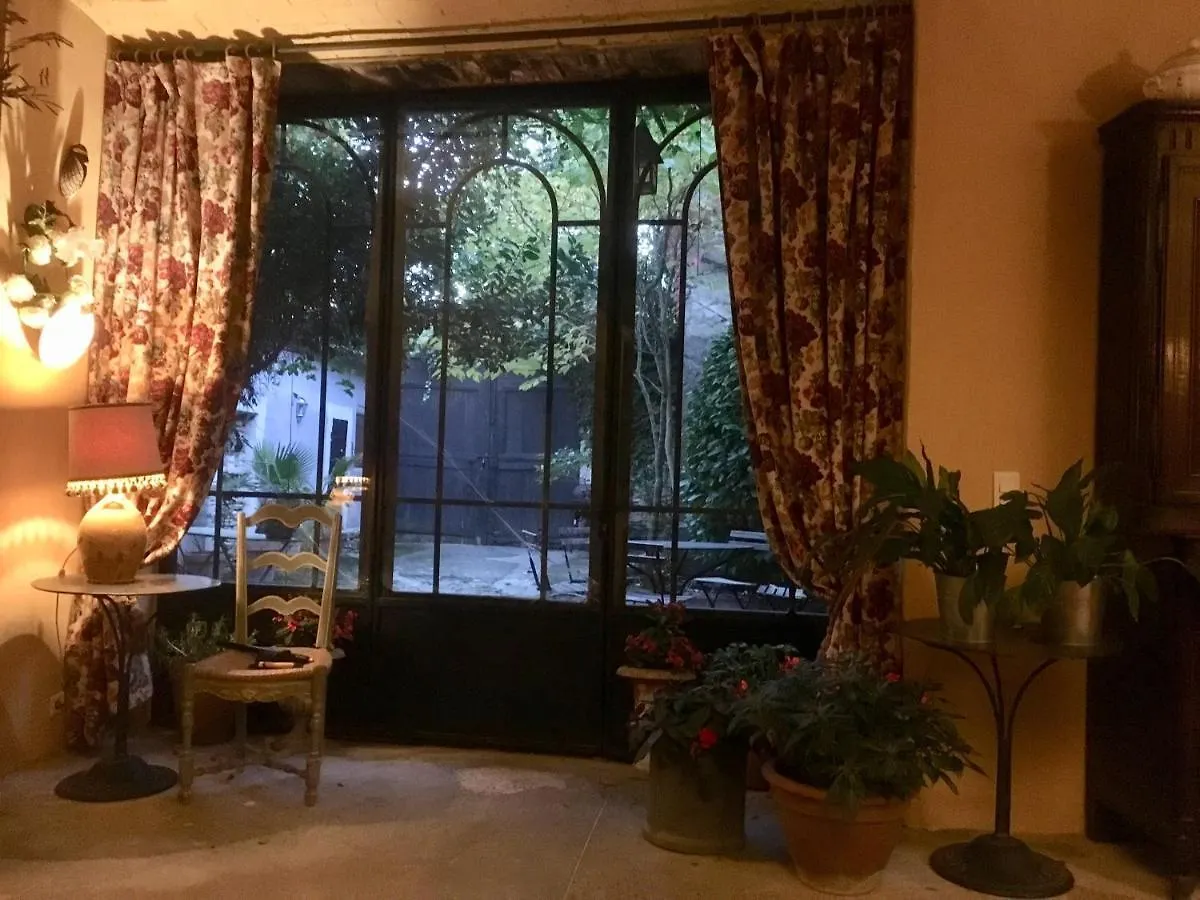 Bed and Breakfast Campagne Baudeloup LʼIsle-sur-la-Sorgue Bed & Breakfast