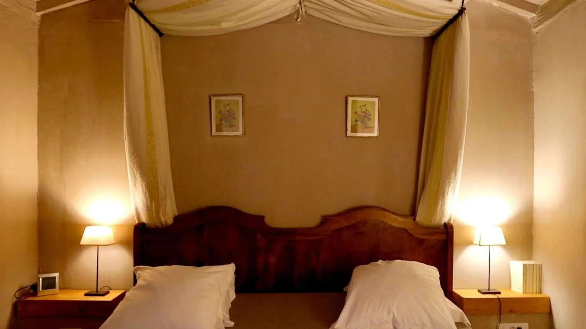 Bed and Breakfast Campagne Baudeloup LʼIsle-sur-la-Sorgue